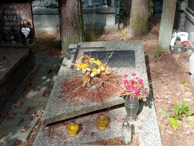 Grób Alicja Rutkowska Serek