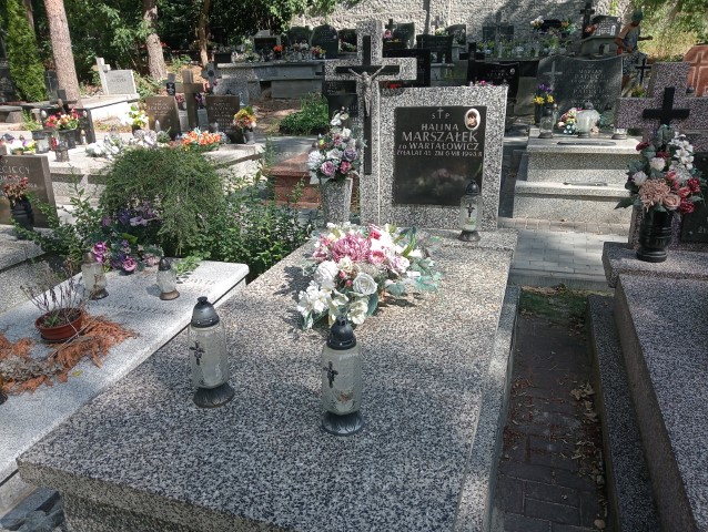 Grób Halina Marszałek